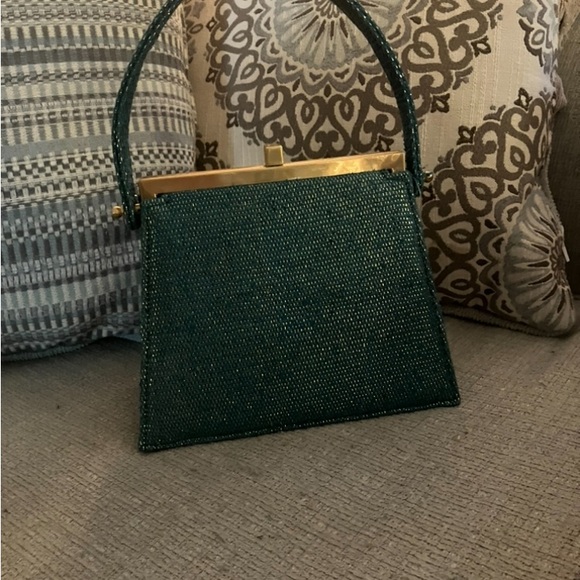 Moo Roo designer teal shimmer peacock vintage purse
Perfect compliment to Easter - Picture 2 of 7